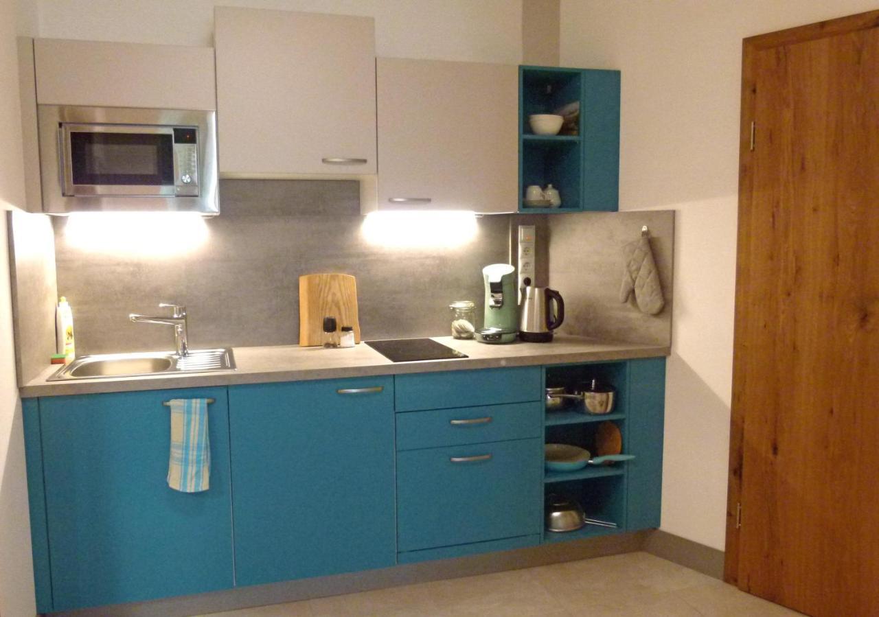 Haus Monti Hotel Maria Lanzendorf Екстериор снимка